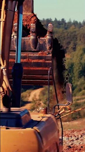 Giant Digger Loading Dump Truck | Diggers For Children