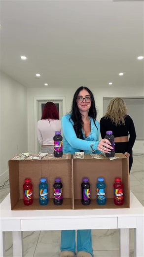 Skittles matching money edition @skittles @ali✨ @piper.ellis #matching #game