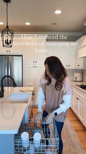 Do you feel overwhelmed by your home? This is your sign to ruthlessly declutter and simplify your home. Let go of the things you no longer love or need. Create a home that you love without the overwhelm. 🤍 ✨Follow along for more simple home and style tips! #simplestyle #simplehome #simpleliving #simplelife #simplelifestyle #declutteryourlife #declutteryourhome #simplifylife #clutterfreeliving #clutterfreewithkids #clutterfreehome #clutterfreelife #simplehomedecor #tidyhousetidymind #livewithles