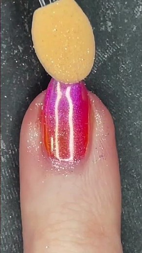 Turn Your Nails Into a Sunset Gradient with MAGNETIC Polish! 🌅💅