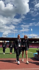 🏴󠁧󠁢󠁥󠁮󠁧󠁿 The Lionesses are in the building 👋 #WEURO2025 | UEFA Women's EURO 2025