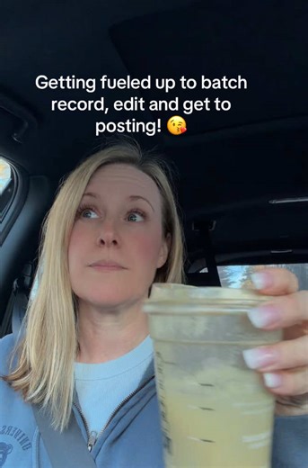 Hustlers over here hustling to make that crazy side money 🤑 #sidehustle #genx #fyp #momboss #ugc