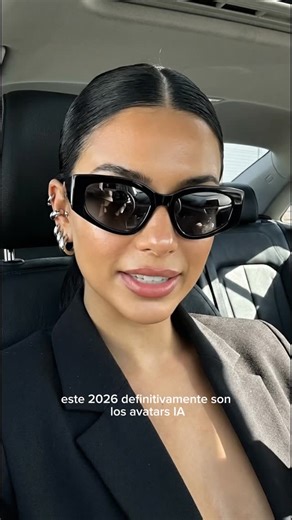 Nahir IA 🦢 on Instagram: "Los avatars con IA no son una moda más. Son una nueva forma de crear presencia, comunicar con estrategia y construir identidad digital sin depender de tu imagen 💰✨ No se trata solo de usar inteligencia artificial. Se trata de entender cómo aplicarla para contenido, marca y posicionamiento. Por eso creé @nahir.ia para mostrar cómo funcionan los avatars y como facturar con ellos! 💌 comenta INFO para saber mas!"