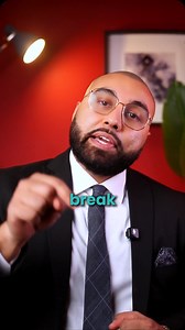 🚨 Fixed mortgage rates are FALLING! Some are even under 4%! 📉 But what does this mean for you? For homebuyers, lower rates mean smaller monthly payments, but some experts warn that home prices could still fluctuate. For mortgage renewals, DO NOT accept your bank’s first offer—you might be able to secure a much better deal. As a mortgage broker, I can compare multiple lenders to find the best rate for you. Whether you’re buying or renewing, now is the time to be strategic. Thinking of making a 