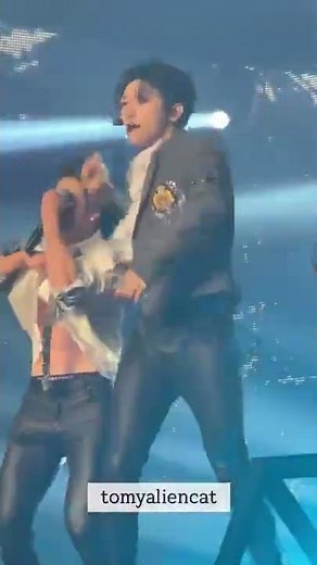 [220429] Felix abs (Charmer) - Stray Kids concert Maniac in Seoul