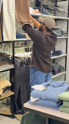 ICON MENS STORES on Instagram: "Mark your calendar: 20/12/2025! Don't miss out. Offer ends this week on Saturday. We have a range of formal pants 👖 available now for 1199/-, now priced at 999/-. Only 3 shirts left, don't miss out!"