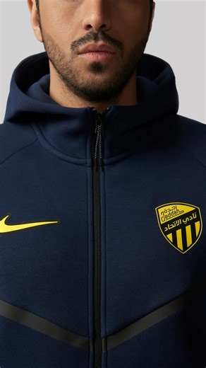 ‎متجر نادي الاتحاد الرسمي‎ on Instagram‎: "إطلالة تعكس الانتماء وأناقة تليق بالشعار 🤩 ‎خصم حصري ٥٪ لاعضاء نمر بلس و ١٠٪ لاعضاء نمر اسطوري عند تسوقكم بإستخدام بريدكم الإلكتروني المطابق مع برنامج عضويات النمور 🚨 ‎متوفر الآن عبر المتجر الإلكتروني الرسمي 🔗 ‎اشتر الاصلي، اشتر الاتحاد 🐅 - A look that reflects loyalty and elegance worthy of the badge 🤩 5% off for Tiger Plus members and 10% off for Tiger Legend members when shopping using the same email linked to your Tigers Membership account. 🚨