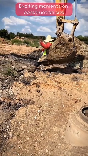 54K views · 732 reactions | If confidence could build a house… ️ #funnyfails #construction #workers #oops | Machinery Marvels | Facebook