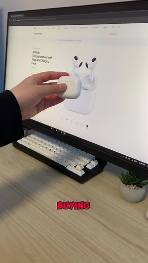 These airpods sound so good! And nake sure you check them out @Twsfactory1 #airpods #review #sponsership #clean #desk #setup #giveaway