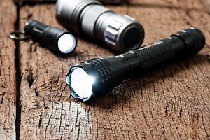 Best cheap flashlight deals for January 2022