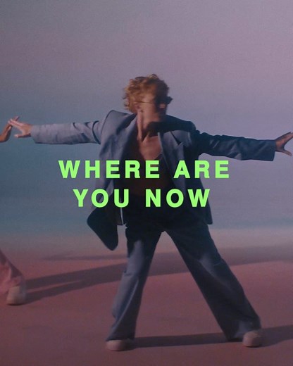 Official music video for #WhereAreYouNow with Lost Frequencies is OUT NOW! Loads of fun filming this and the first time I had my own dancers! 😍💃🏼🕺🏻 Enjoy!! X LostFrequencies.lnk.to/WhereAreYouNow | Calum Scott