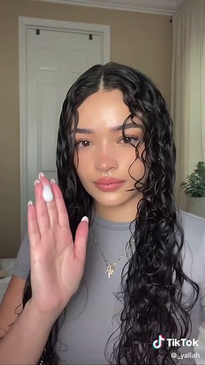 Curly Hair Routine After Shower: Get Defined Curls