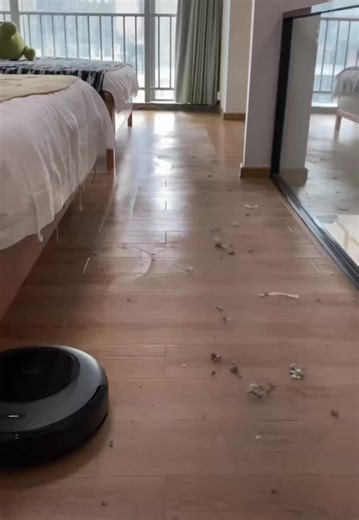 Robot Vacuum and Mop Home Clean Keeper for Your Home Routine 3-in-1 Robot Vacuuming Mopping Sweeping APP＆Remote Intelligent Control&Voice 3 Levels of Suction Adjustment 4 High-Efficiency Cleaning Modes ＆ Easy to Use Intelligent Obstacle Avoidance Upgraded Again