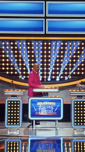 828K views · 19K reactions | Keke Palmer hit the Kid N' Play dance with Kid on Celebrity Family Feud! AND SHE DID IT IN BOOTS! 藍 She did it almost as smoothly as Play did when they performed at the #BETAwards last year. But then she froze on the answer, and that's not going to help Team Proud Family beat the Hip Hop Legends. Find out on Monday, 9/8c, to see which team is taking home the win. #CelebrityFamilyFeud | BET | Facebook