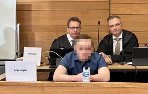 Mordfall Hanna: Anwalt und Gerichtssprecherin äußern sich zum Prozessauftakt im Video