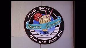27 years ago today, “The Robot Ranger” episode aired on #FoxKids 🎬 #PowerRangers ⚡️ #PowerRangersTurbo Justin suspects his friends have been switched with robots. He sees wires in Ashley and TJ’s wrists, and Carlos’s face falls off. #Divatox sends #FlashHead and #Voltmeister to Earth in different attacks on the #TurboRangers. In the end, Justin is revealed to be a robot as well; the robots had been built on #Eltar by #Zordon and #Alpha5, then sent to earth for testing. The Justin robot had its 