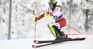 Katharina Liensberger zeigt im ersten Durchgang beim Slalom in Levi eine starke Vorstellung