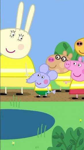 Mrs. Duck and Her Ducklings! 🐥 #peppapig #shorts