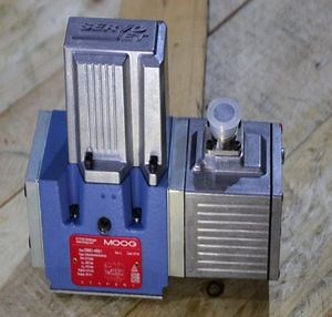 [Hot Item] Original Servo Valve D633-562b American Moog