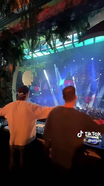 Experience the Magic of ODESZA Live Performance