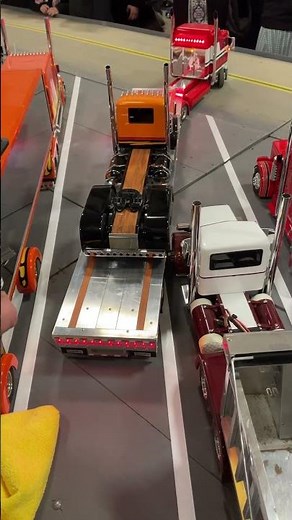 Driver backs up this tractor trailer like a pro