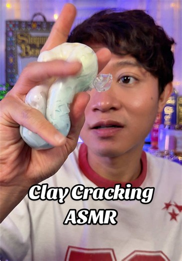 Clay cracking ASMR! Thank you Mellowsquishstudio for sending me some amazing squishies! #asmr #claycracking #clayasmr #asmrvideo #satisfying