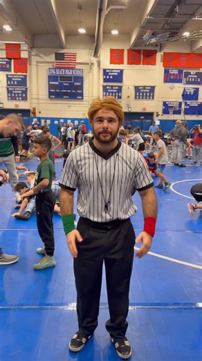 Larry the ref | Wrestling Rules quiz: it is a technical violation to pull ________? Share with whoever needs to see this 👀 Add your comments below…... | Instagram