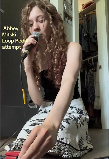 Mitski Loop Pedal Cover — Abbey Vocal Looping Attempt
