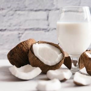 Coconut Milk In A Can Vs Carton: 5 Important Differences - Kitchen Habit