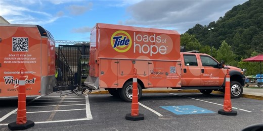 Nonprofit partners with Walmart, Tide to provide laundry services for tornado victims