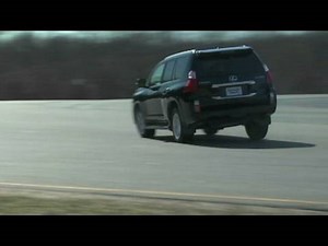 Lexus GX 460: See the skid