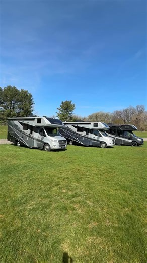 215K views · 5.7K reactions | Feast your eyes on the new 2026 Dynamax Isata 3 paint schemes! Which is your favorite? 鱗 Magnetic?  Verisign Blue?  Titanium? #dynamax #differentbydesign #fullbodypaint #isata3 #mercedes #sprinter | Dynamax Motorhomes | Facebook