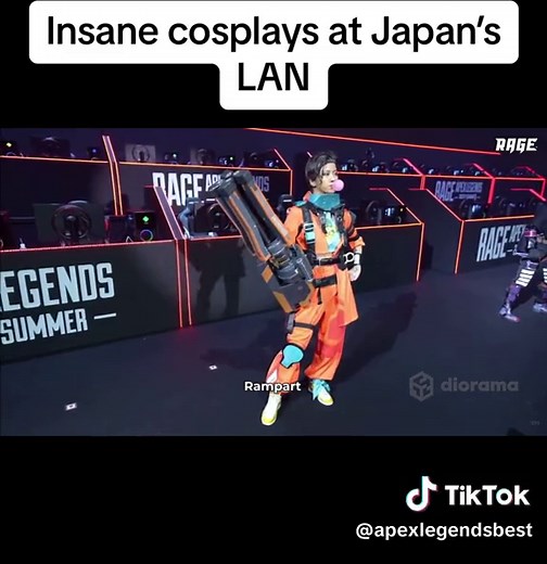 Insane Cosplays at Japan's LAN