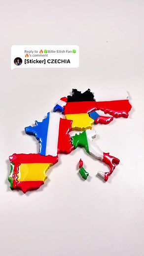 Painting Czech Flag on 3D Puzzle