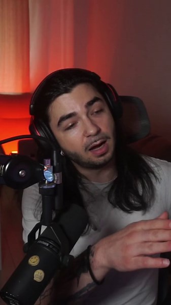 Videoclipuri postate de therealred (@therealred) cu original sound - therealred