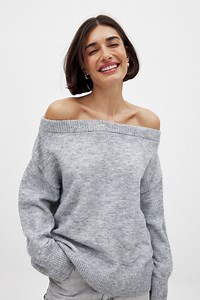 Knitted Off Shoulder Sweater Grey