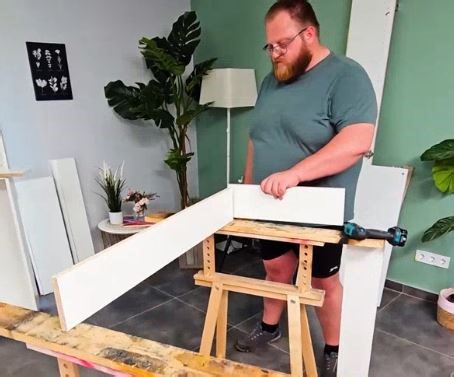 114K views · 896 reactions | He Turned Wood into a Stunning Sewing Box for Her | 3-Minute Hacks | Facebook