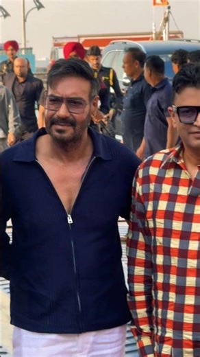 Ajay Devgn's Epic Action Scene | Must Watch Unbelievable Stunts by Ajay Devgn #shorts #ajaydevgan