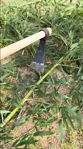 ​🌱⚙️ Recycled Connecting Rod Garden Hoe for Heavy-Duty Land Clearing