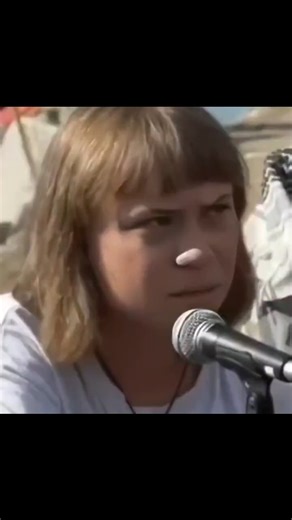 Arturo Díaz | Vegana arrepentida @elmundotoday #ia #humor #greta | Instagram