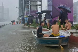 PH Senate Pres. Escudero: Duterte administration had six years to make flood masterplan | ABS-CBN News