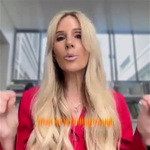 The older generation was taught to be silent, while the new generation struggles to communicate effectively. By breaking down generational differences and teaching them how to communicate truthfully and motivate their teams, we can bridge this gap. Small wins lead to lasting change. Find what motivates them, and make it a habit. #GenerationalDifference #CommunicationSkills #TeamMotivation #LeadershipDevelopment #WorkplaceCulture | Aussie Speakers USA