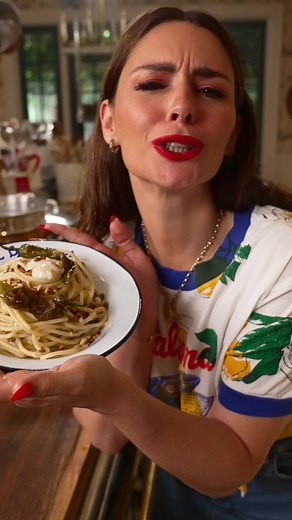 Delicious Shishito Peppers and Burrata Spaghetti Recipe