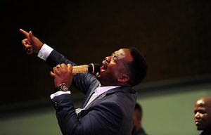 Update: Sfiso Ncwane nearly died on stage Saturday | Mpumalanga News