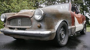 Roadkill’s Newest Toy Is a 1956 Nash Metropolitan?