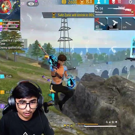 1 vs 4 End Zone 🥱 #freefire