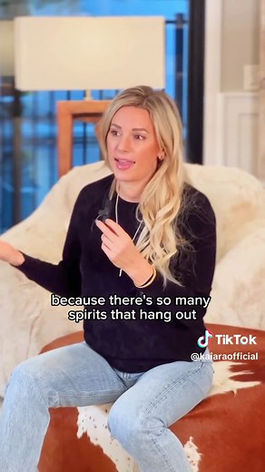 Kaia's stance on alcohol #alcohol #kaiara #thesophiacode #lecodesophia #spirituality