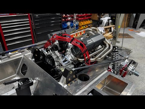 Ford GT40 (RCR40) Project: Engine test fit and positioning.