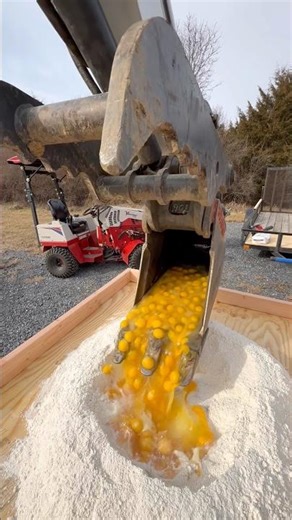 Making A Massive Pan Of Lasagna With Construction Tools