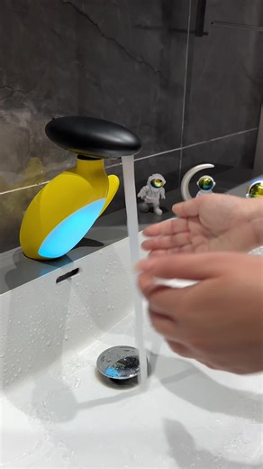 Cute Basin Faucet for Home Decoration